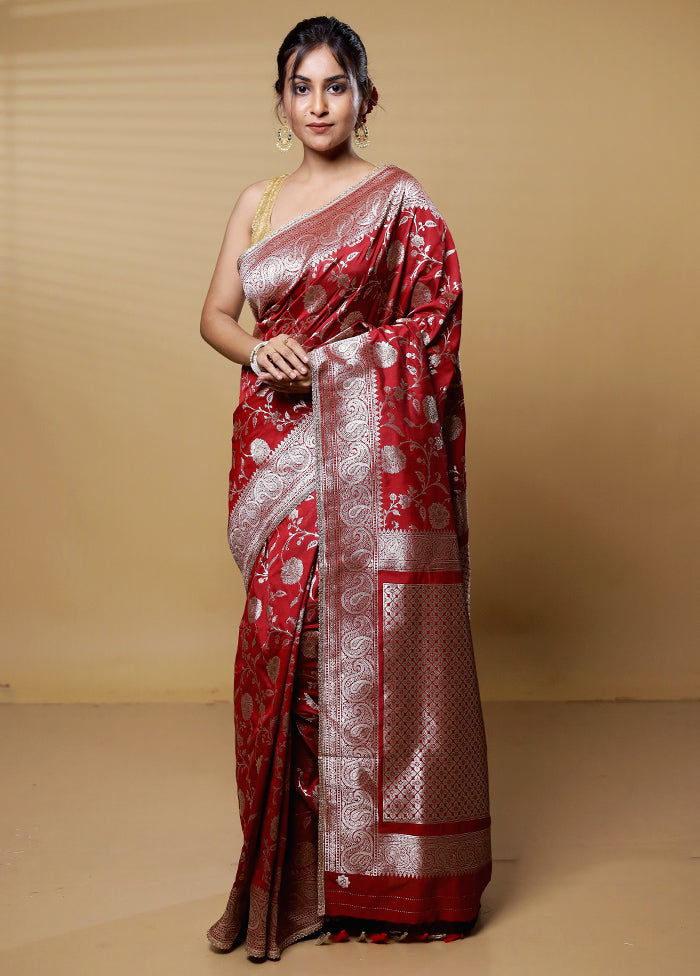 Red Dupion Silk Saree With Blouse Piece