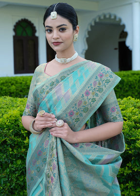 Blue Silk Saree With Blouse Piece