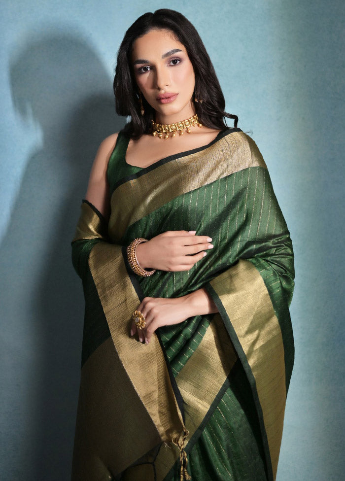 Green Dupion Silk Saree With Blouse Piece