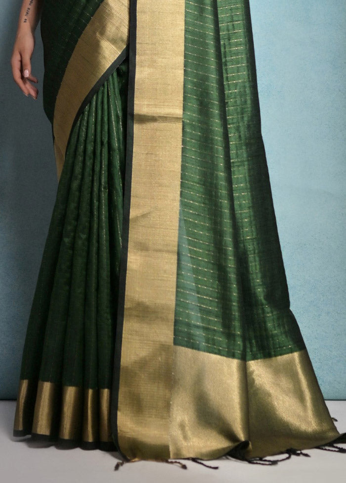 Green Dupion Silk Saree With Blouse Piece