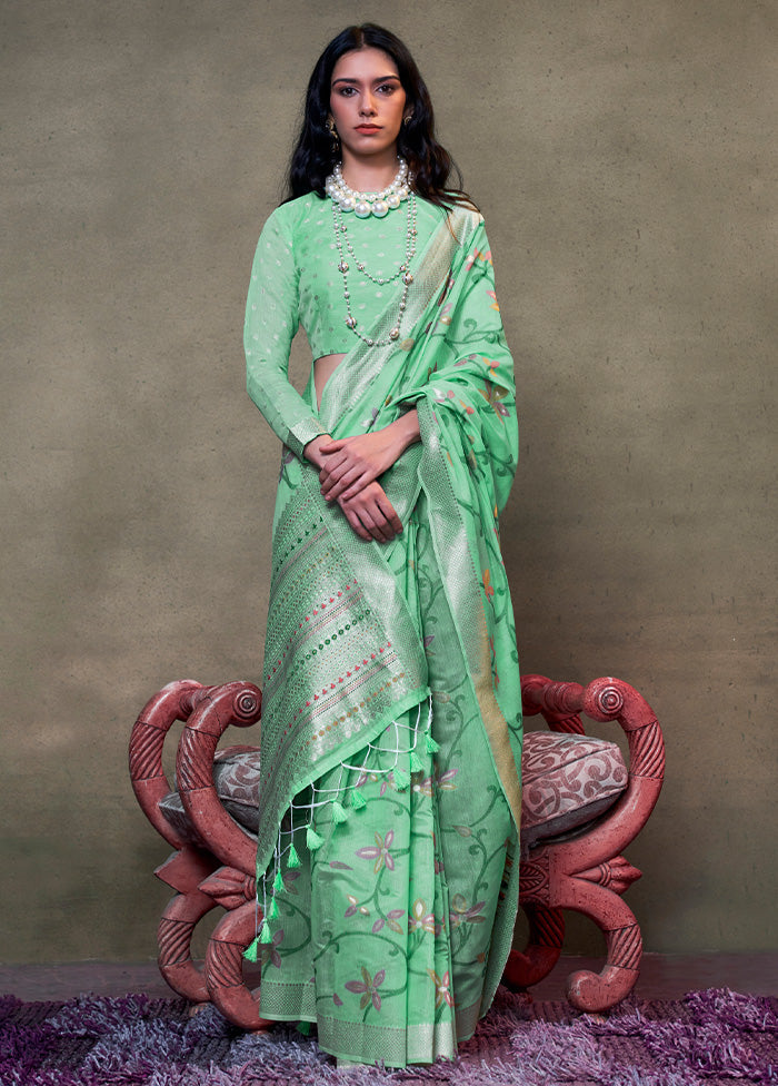 Green Cotton Saree With Blouse Piece