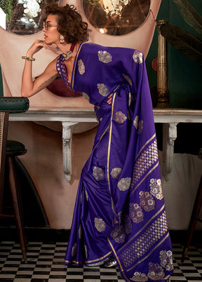 Violet Spun Silk Saree With Blouse Piece