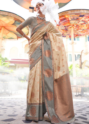 Cream Spun Silk Saree With Blouse Piece