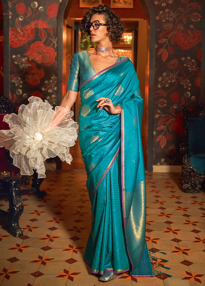 Blue Spun Silk Saree With Blouse Piece