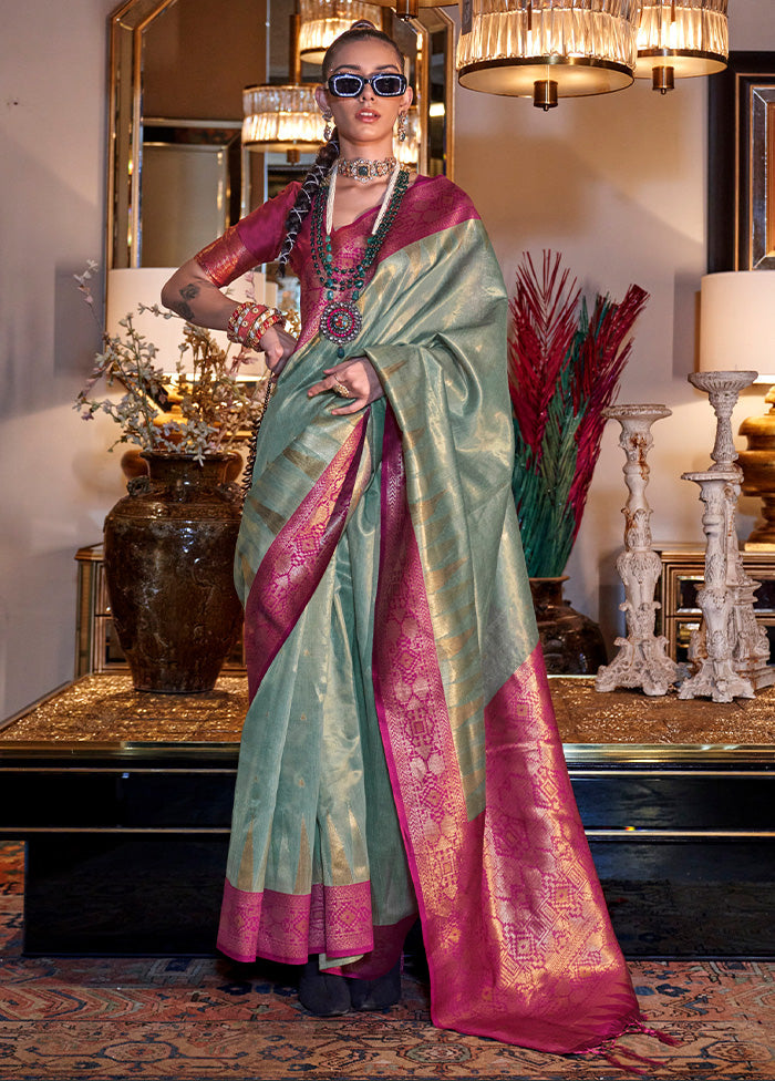 Green Spun Silk Saree With Blouse Piece