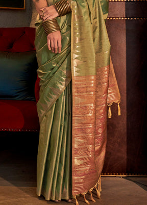 Green Tussar Silk Saree With Blouse Piece