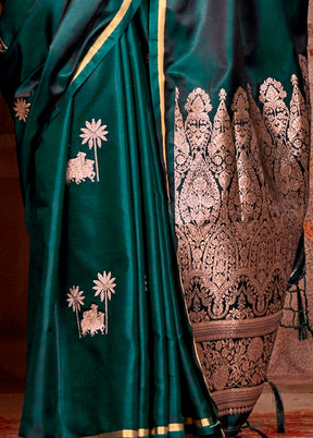 Green Spun Silk Saree With Blouse Piece