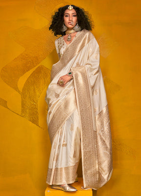 White Spun Silk Saree With Blouse Piece