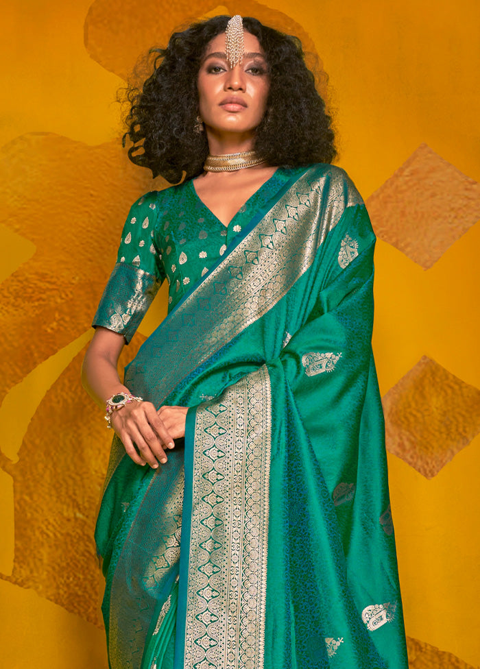 Green Spun Silk Saree With Blouse Piece