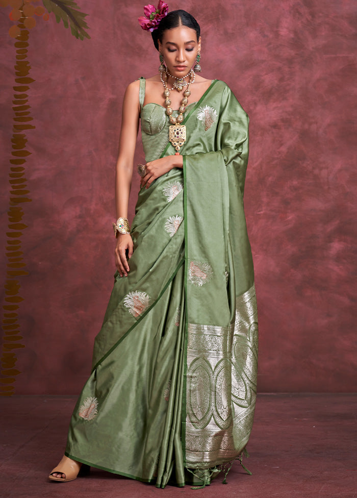 Green Spun Silk Saree With Blouse Piece