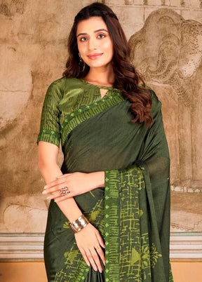 Green Georgette Saree With Blouse Piece