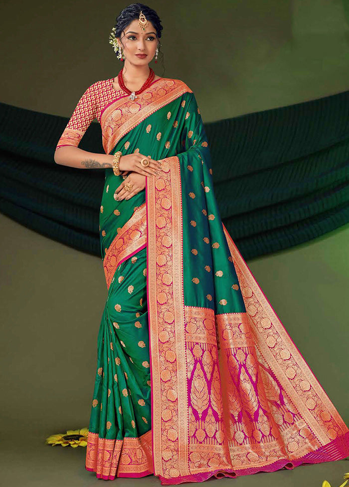 Green Dupion Silk Saree With Blouse Piece