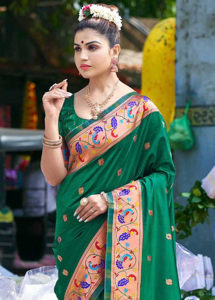 Green Dupion Silk Saree With Blouse Piece