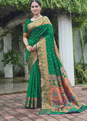 Green Dupion Silk Saree With Blouse Piece