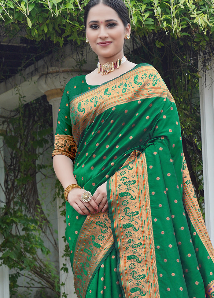 Green Dupion Silk Saree With Blouse Piece