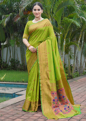 Purple Dupion Silk Saree With Blouse Piece