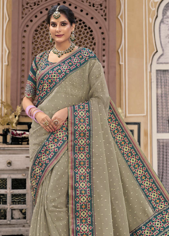 Grey Spun Silk Saree With Blouse Piece