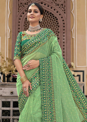 Green Spun Silk Saree With Blouse Piece