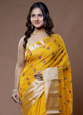 Yellow Cotton Saree With Blouse Piece - Indian Silk House Agencies