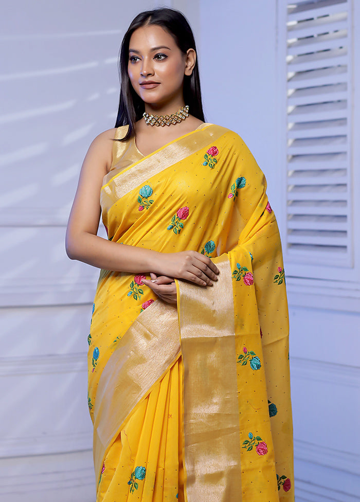 Yellow Cotton Saree With Blouse Piece