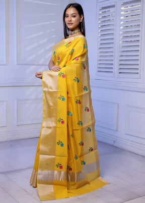 Yellow Cotton Saree With Blouse Piece