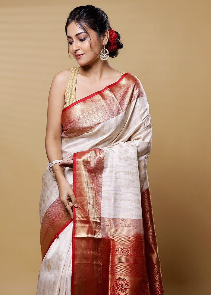 White Handloom Kanchipuram Pure Silk Saree With Blouse Piece