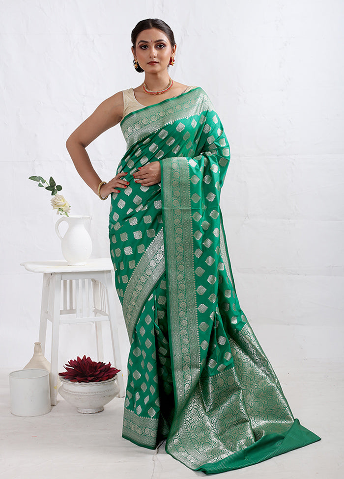 Green Uppada Silk Saree With Blouse Piece - Indian Silk House Agencies