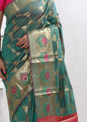 Green Kora Silk Saree With Blouse Piece