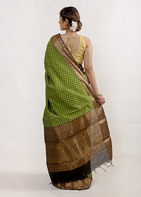 Light Green Cotton Saree Without Blouse Piece - Indian Silk House Agencies