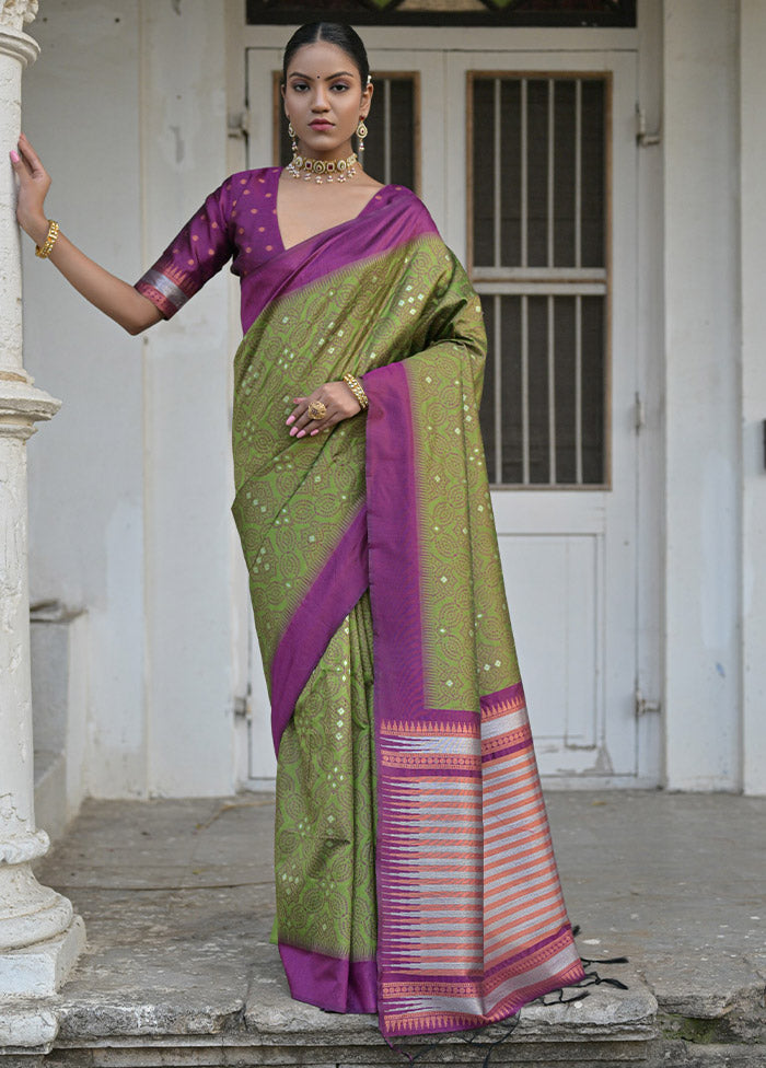 Mehendi Dupion Silk Saree With Blouse Piece