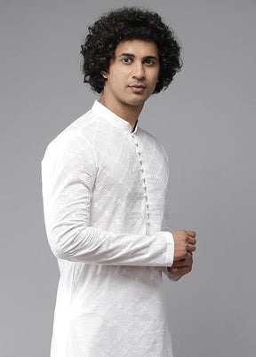 White Embroidered Cotton Kurta VDVSD1912267 - Indian Silk House Agencies