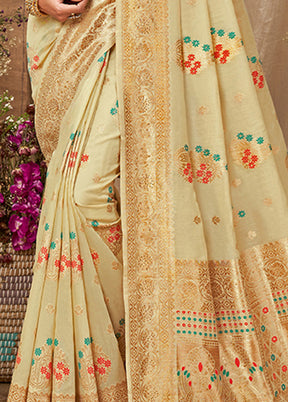 Off White Spun Silk Saree With Blouse Piece - Indian Silk House Agencies