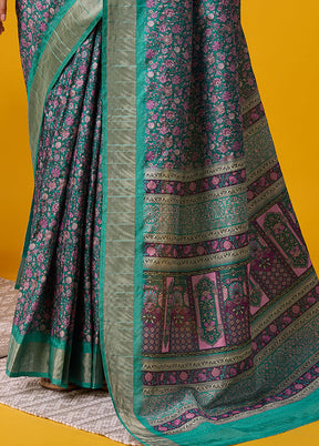 Green Cotton Saree With Blouse Piece