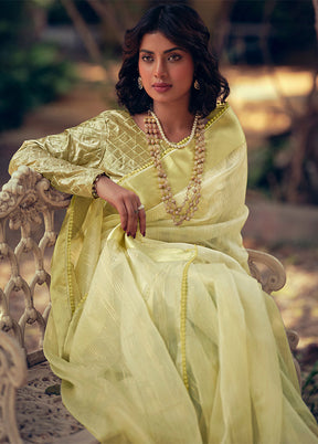 Green Organza Saree With Blouse Piece