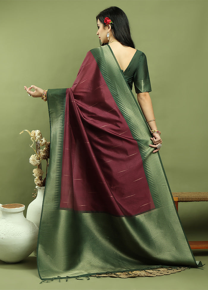 Burgundy Dupion Silk Saree With Blouse Piece