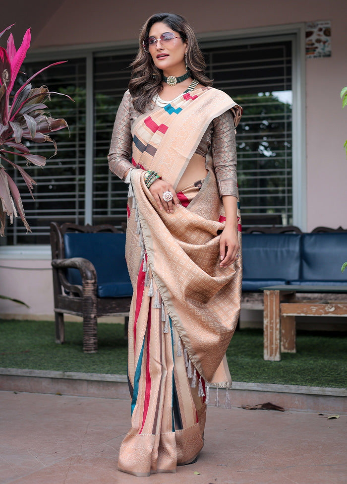 Cream Kanjivaram Silk Saree With Blouse Piece