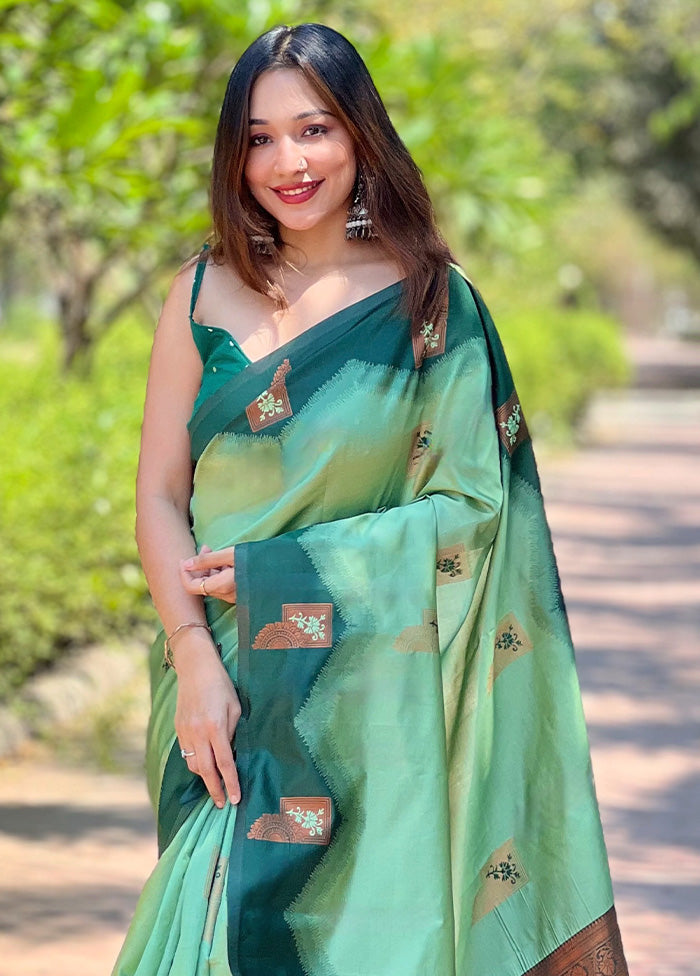 Sea Green Banarasi Silk Saree With Blouse Piece