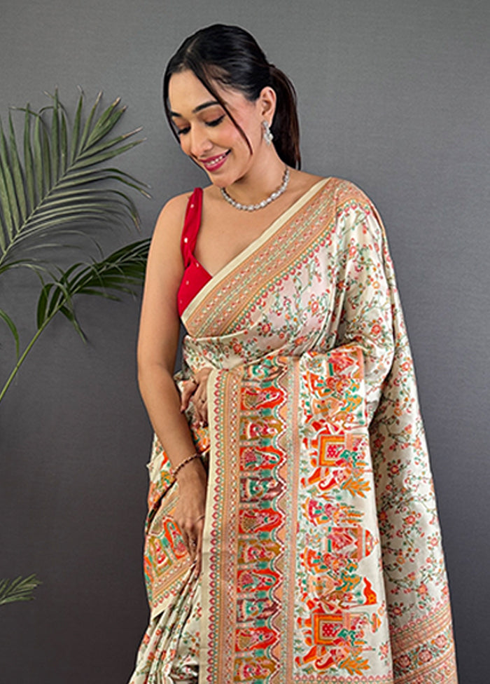 Green Spun Silk Saree With Blouse Piece