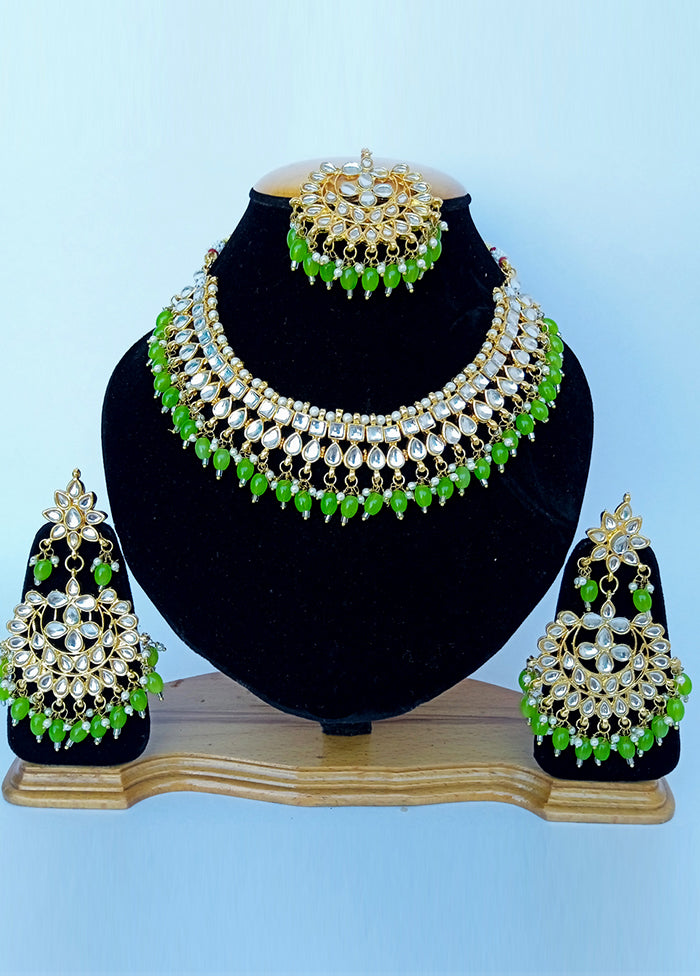 Green Alloy Cz Stone Jewellery Set