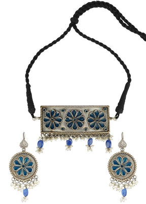 Silver Tone Brass Set Of Necklace And Earrings - Indian Silk House Agencies