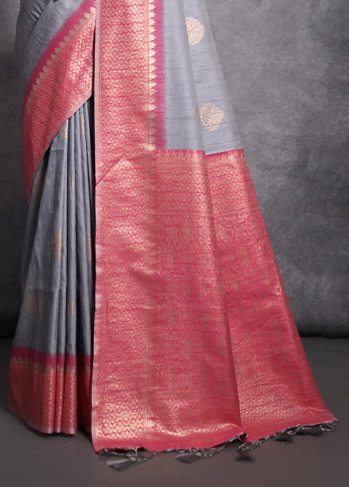 Grey Tussar Silk Saree With Blouse Piece