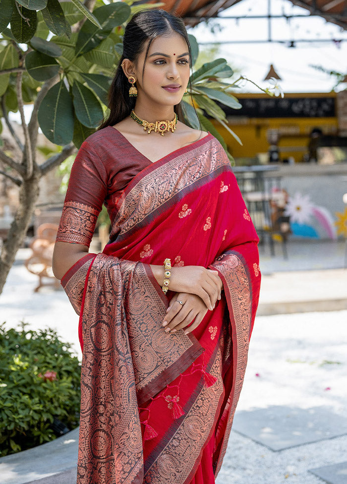 Red Banarasi Silk Saree With Blouse Piece