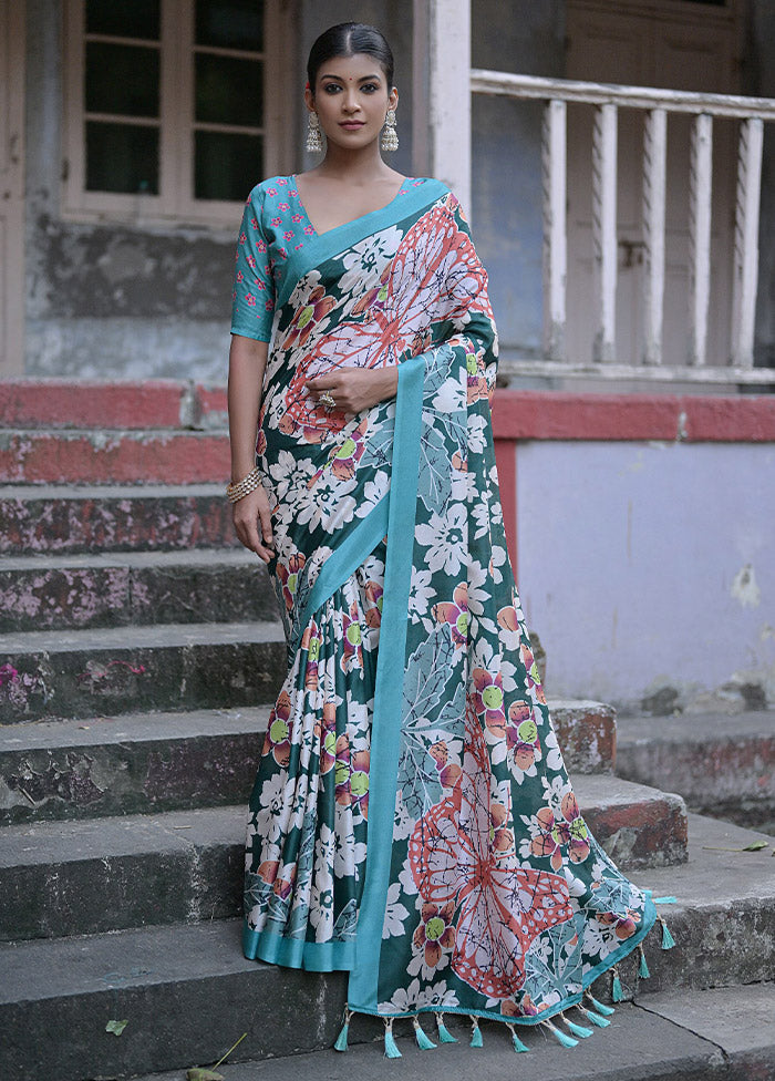 Green Cotton Saree With Blouse Piece