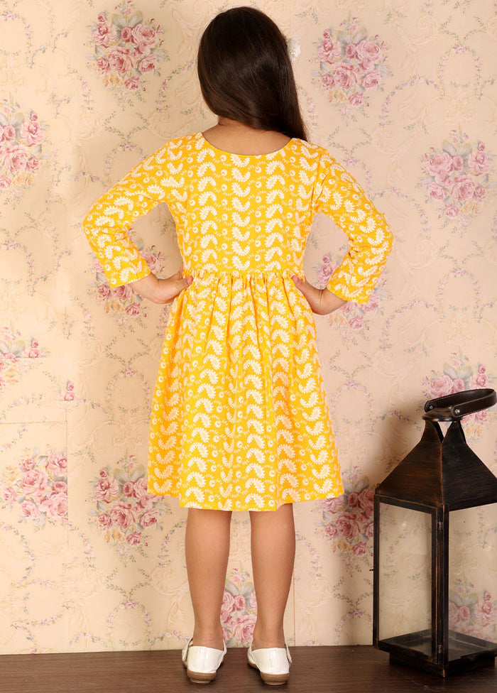 Yellow Pure Cotton Indian Dress - Indian Silk House Agencies