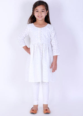 2 Pc White Cotton Kurti Leggings Set - Indian Silk House Agencies