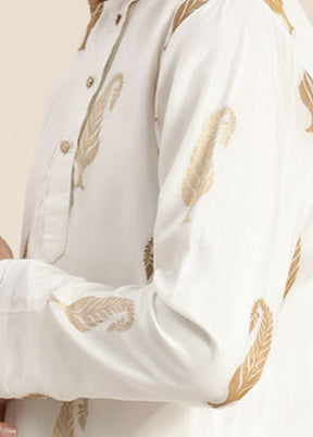 White Readymade Silk Kurta VDVAS15062251 - Indian Silk House Agencies