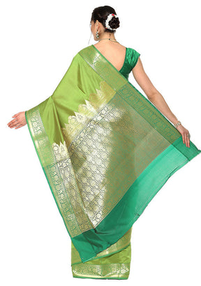 Green Silk Saree With Blouse Piece - Indian Silk House Agencies