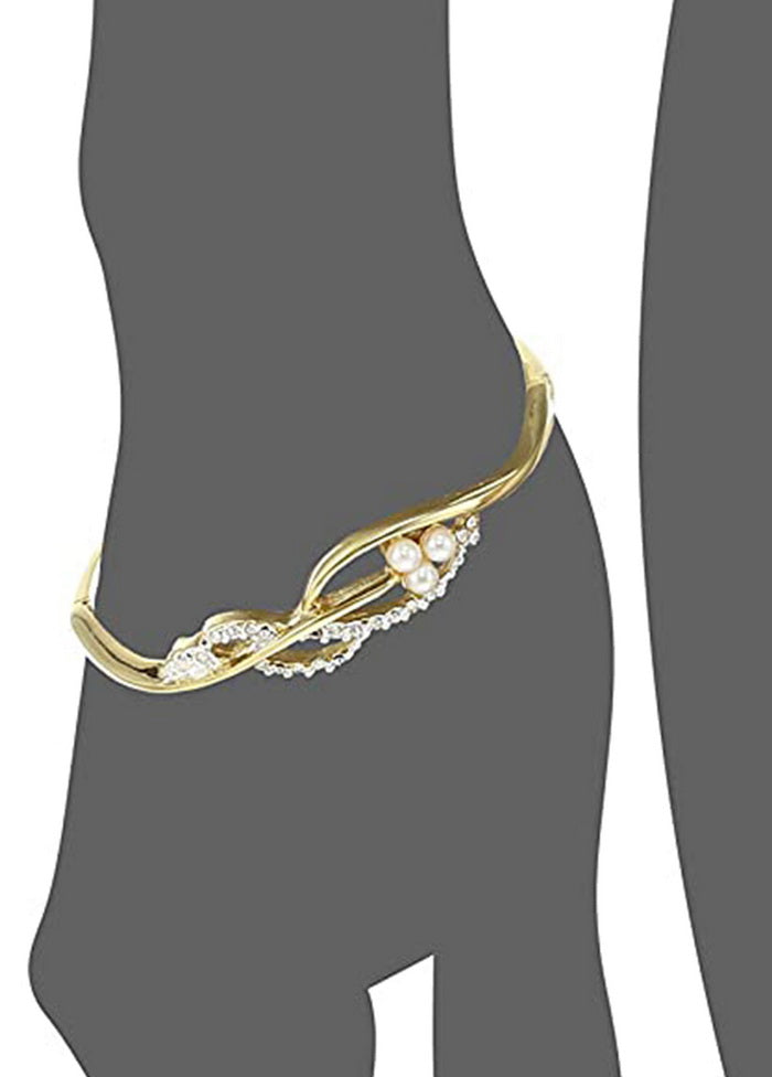 Estele Gold Plated Kundan Cuff Bracelet
