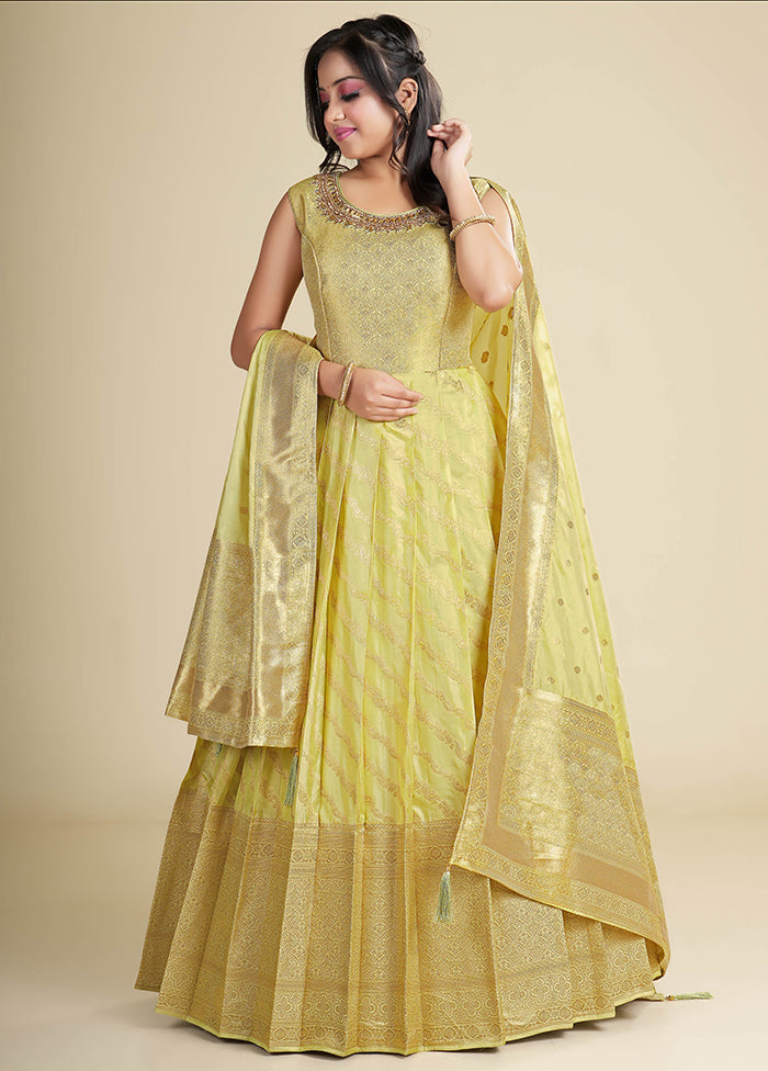 2 pc Lemon Readymade Silk Gown Set