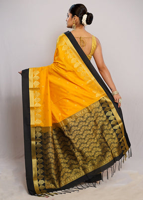 Yellow Kanjivaram Silk Saree With Blouse Piece